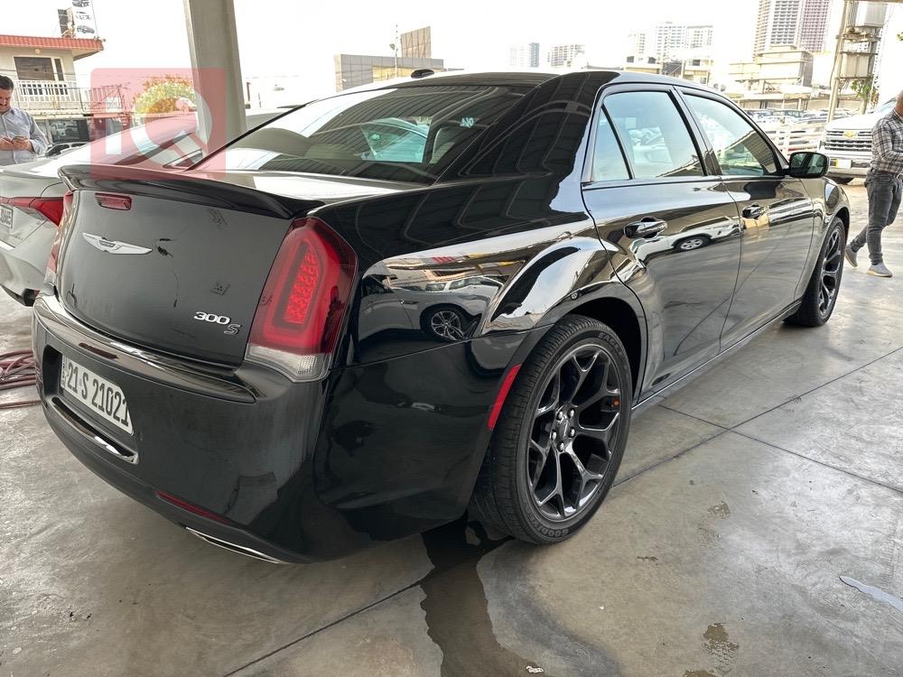 Chrysler 300